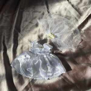 White wedding dress and veil set for webkinz